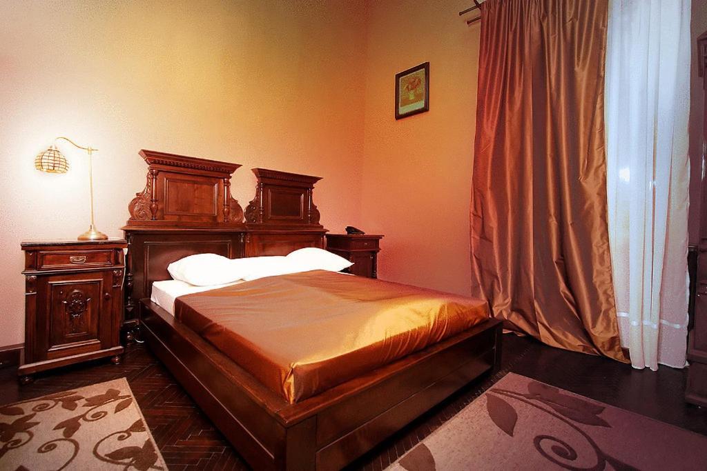 Hotel Poesis Satu Mare Buitenkant foto